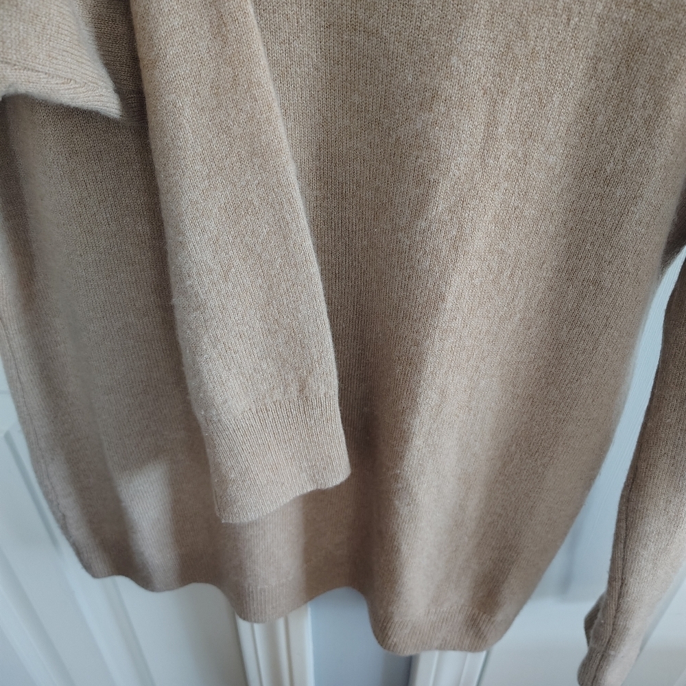 Talbots Pure Cashmere Tan Turtleneck Sweater Size S - Picture 6 of 7